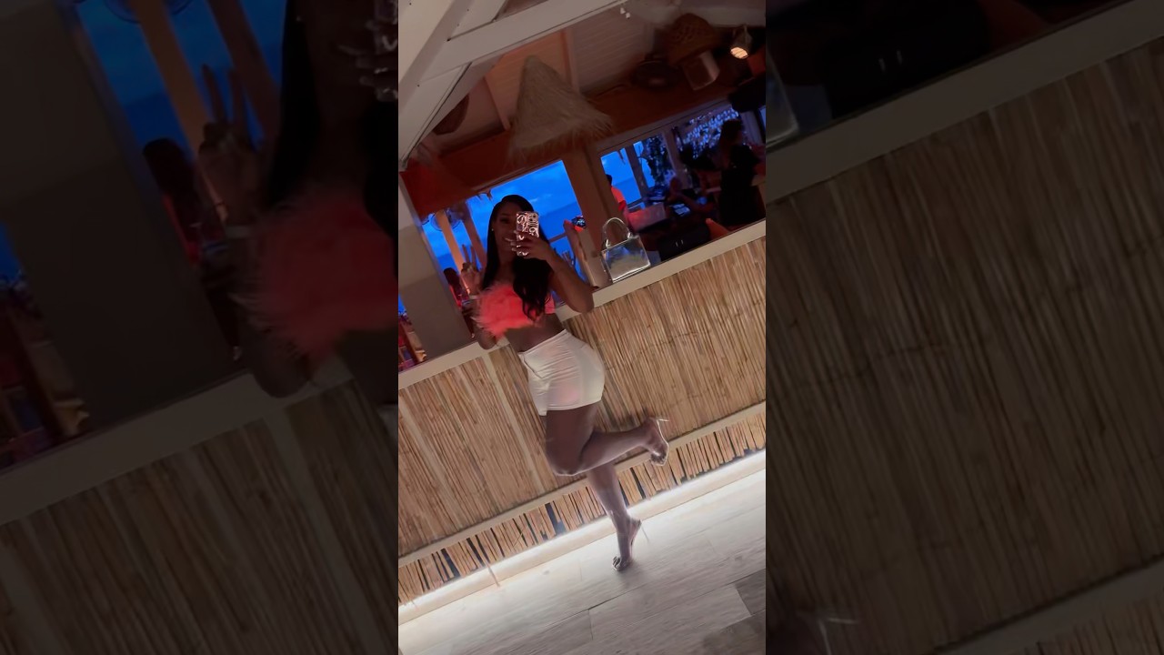 Add this to your St. Maarten Itinerary!🇸🇽🌺🌴🍾🗺️ I&rsquo;m definitely a Type A traveler🤗