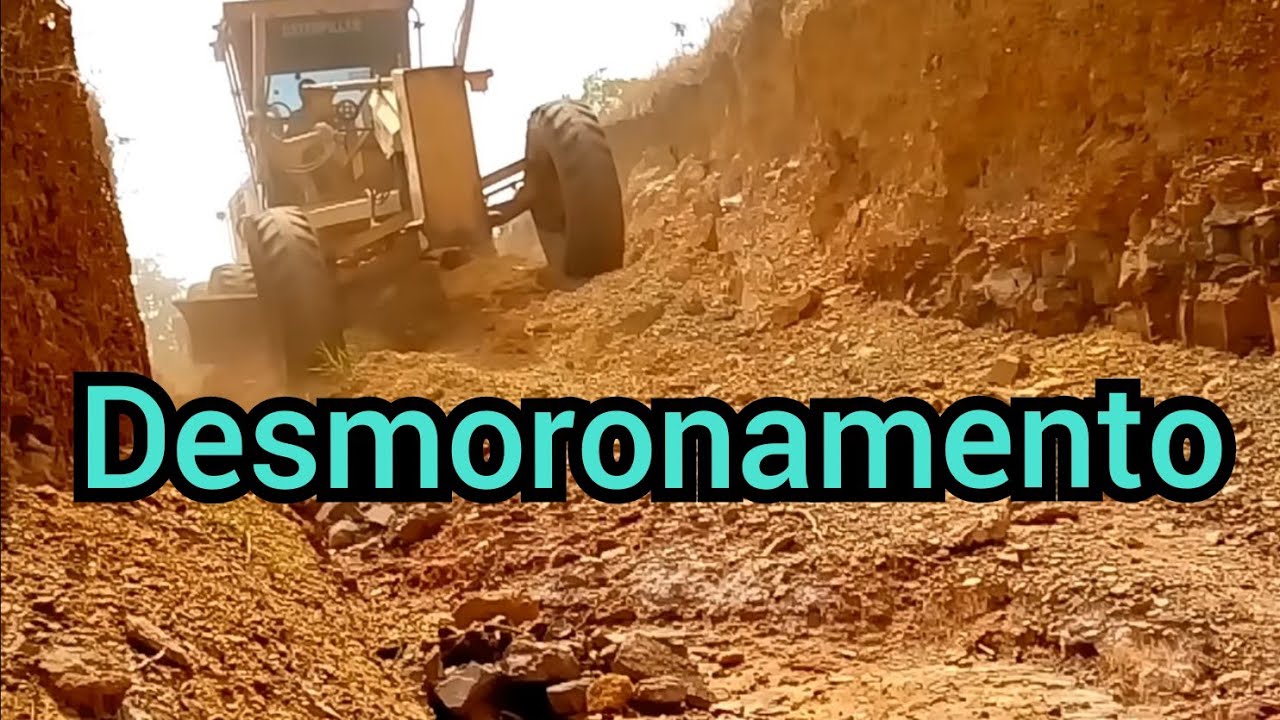 Tirando desmoronamento de talude! Motoniveladora/patrola 120K (grader/niveleuse/motoconformadora)