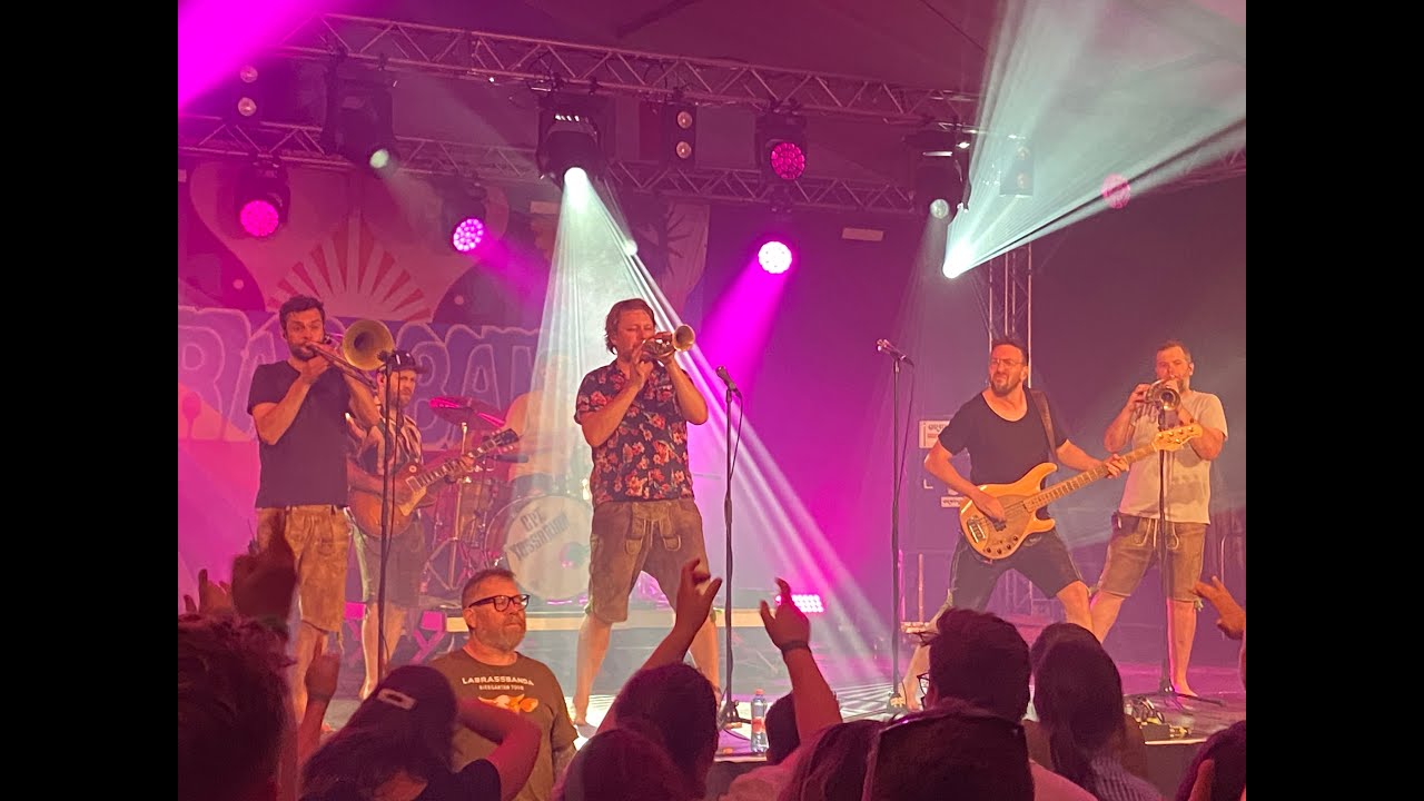 Steinerkirchen LaBrass Banda 2025 Wahnsinns Stimmung.