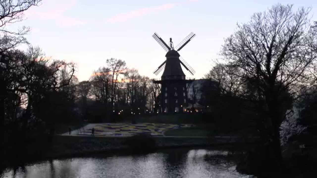 THE BREMEN WINDMILL IN THE EVENING 2015 - MUEHLE AM WALL