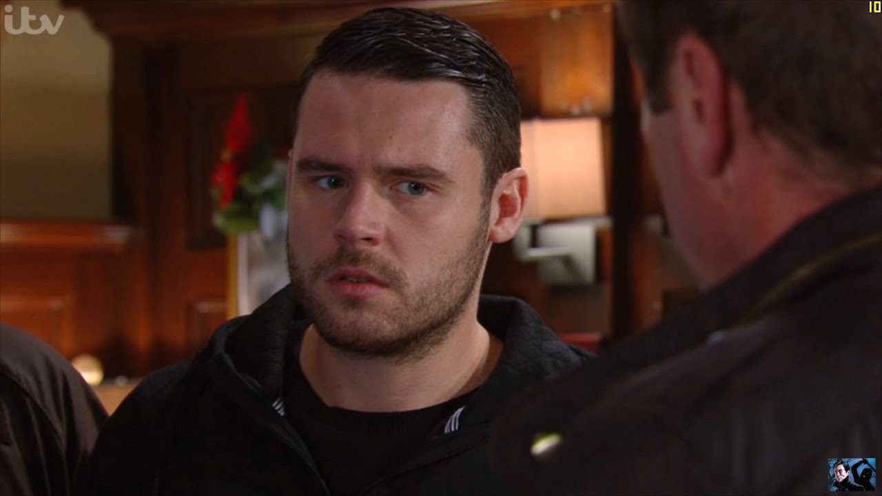 Emmerdale - Aaron Is Shocked To See His Dad