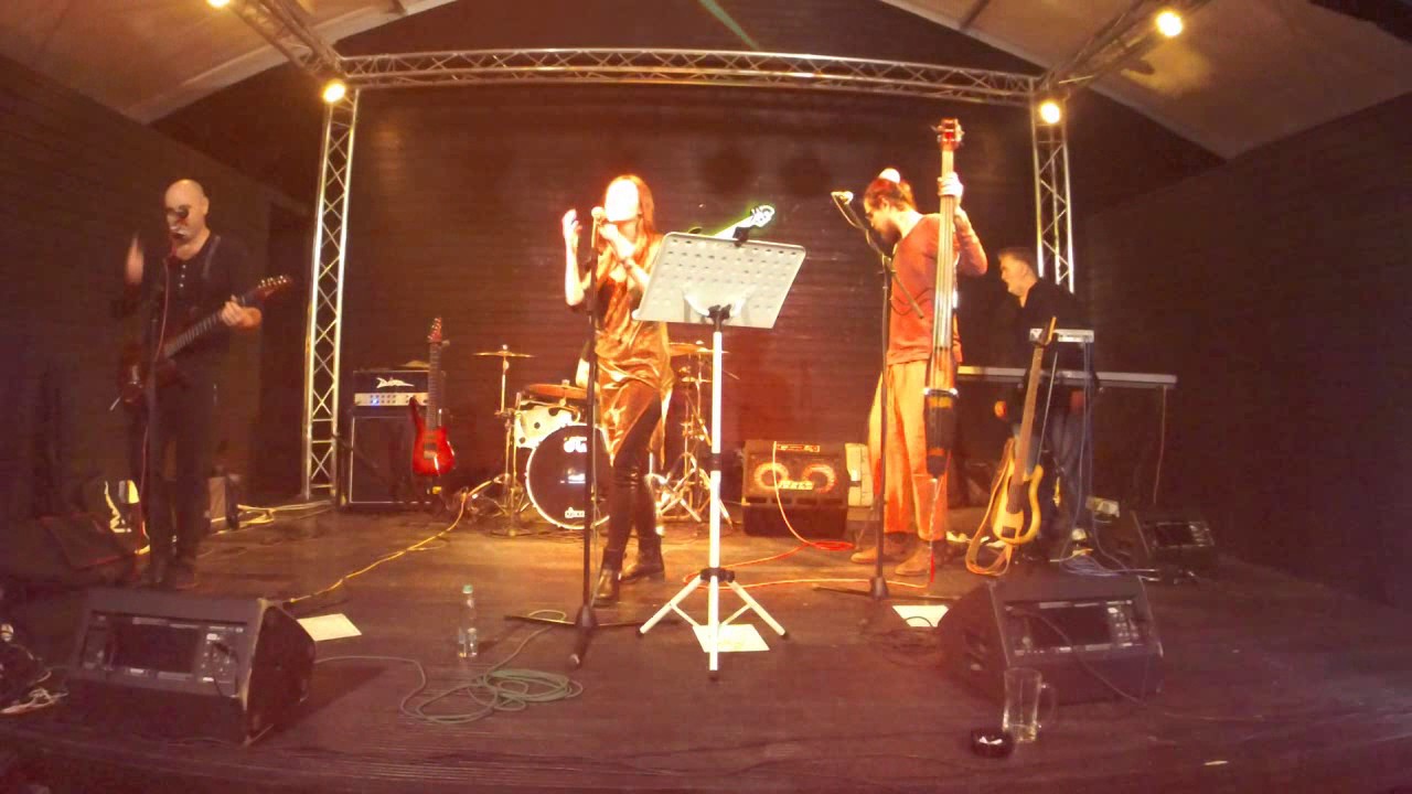The TM Groove Live at Vineri 15 part 2