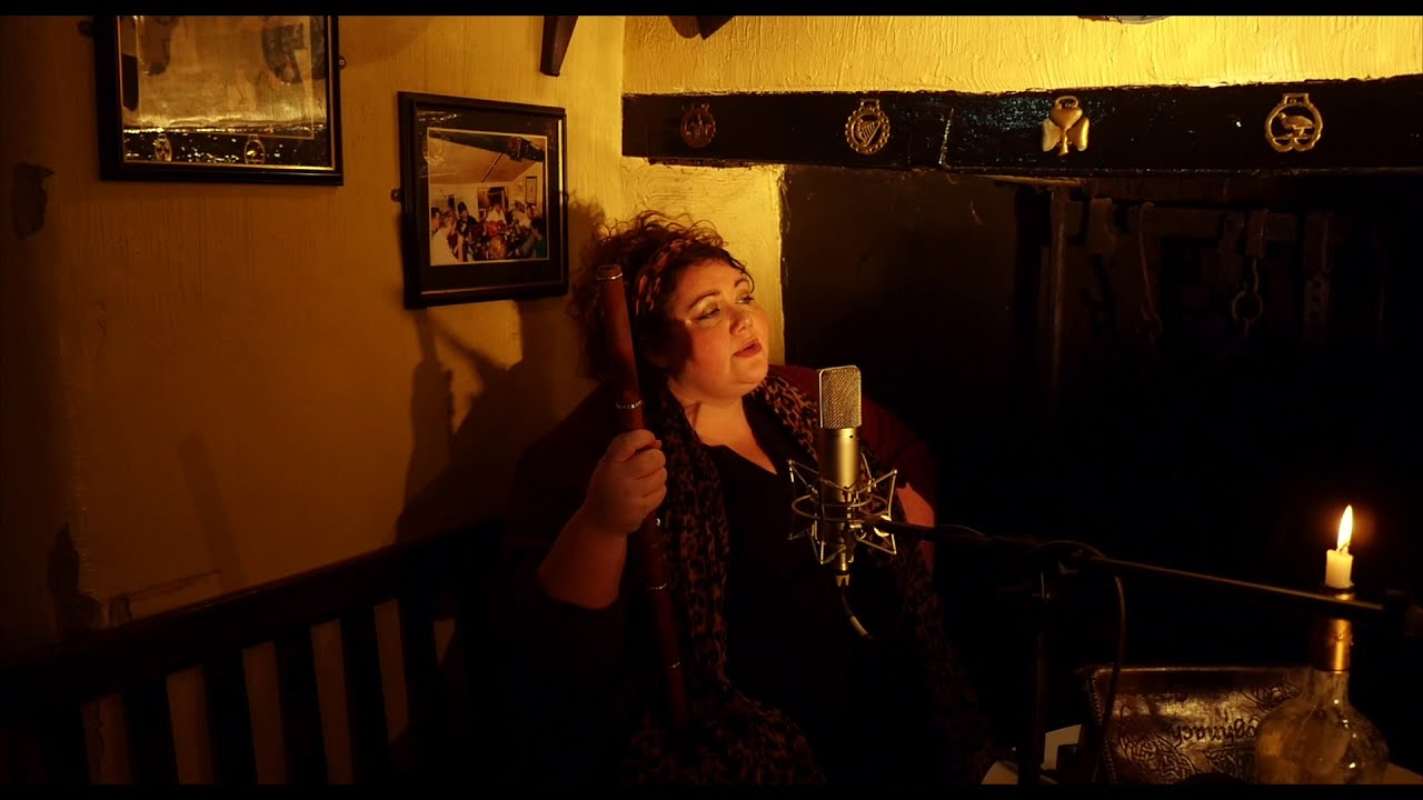 Roddy McCorley :: Rioghnach Connolly & Feilimí Devlin