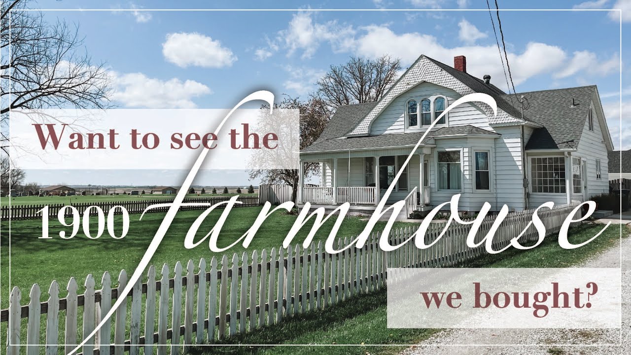 House Tour | Initial Walk Through of the 1900 Farmhouse We Bought