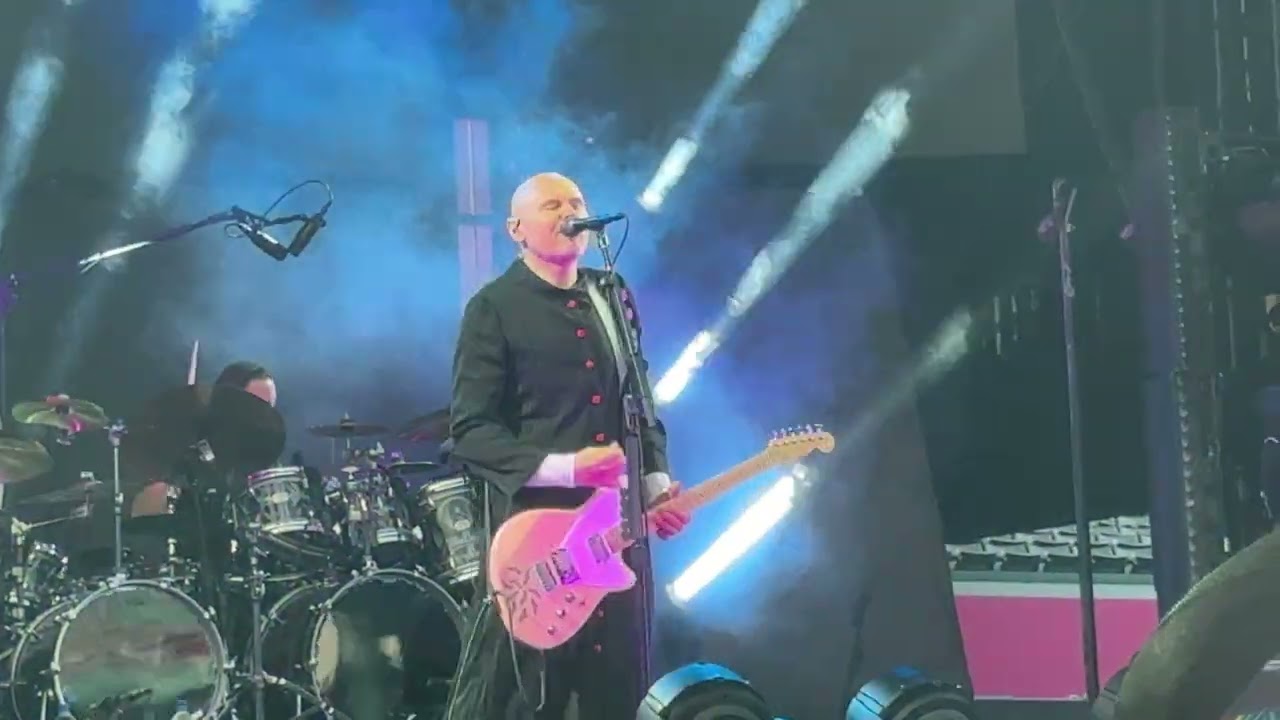 20240807 SMASHING PUMPKINS - 13 - Cherub Rock - BOSTON