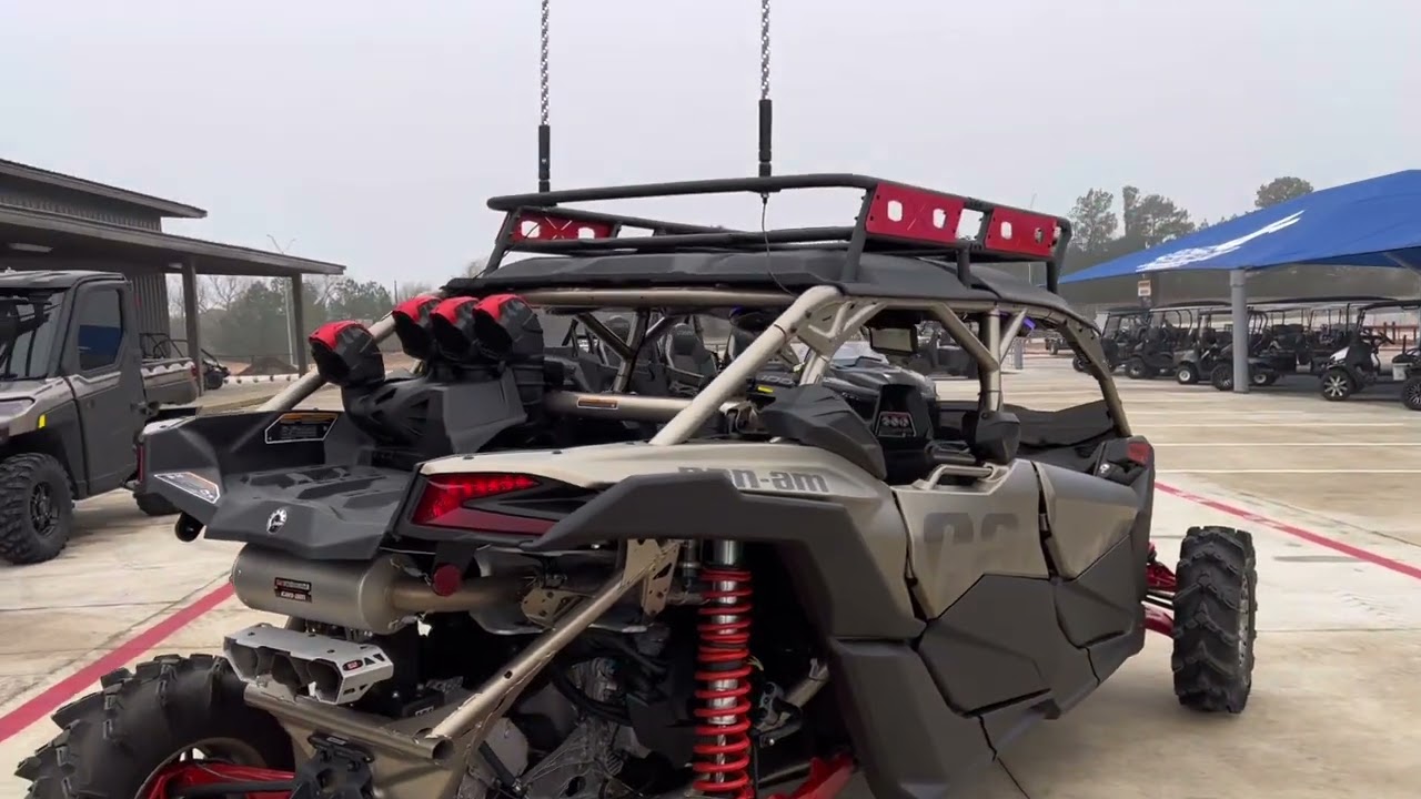 Battle of the 4 seaters | Can-Am X3 vs Polaris RZR