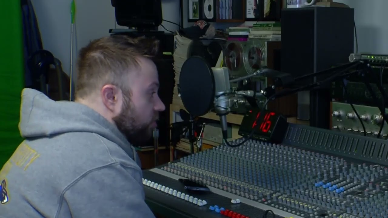 260128 10 Cent Beer Night - Best Damn Sports Show