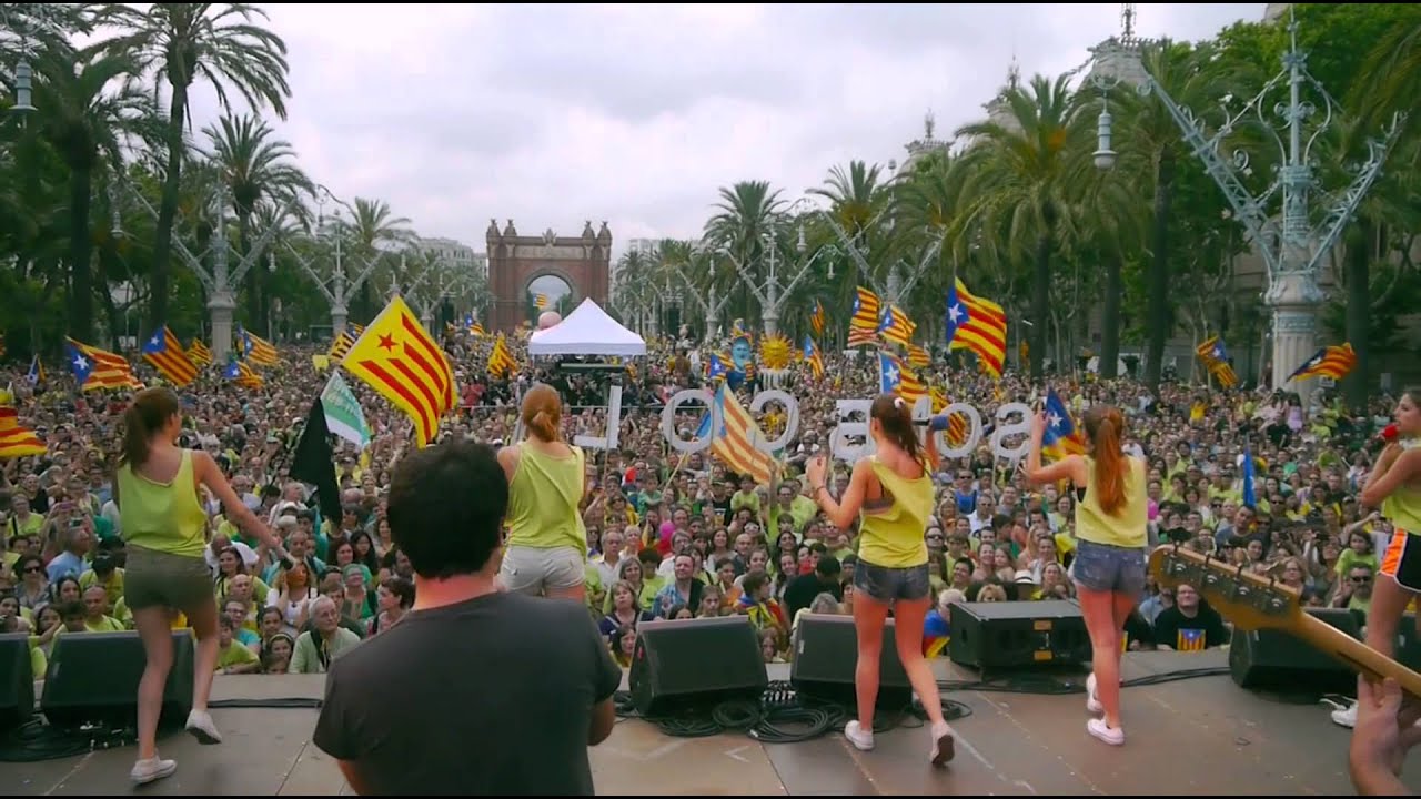 Macedònia a la cercavila de Somescola del 14 juny