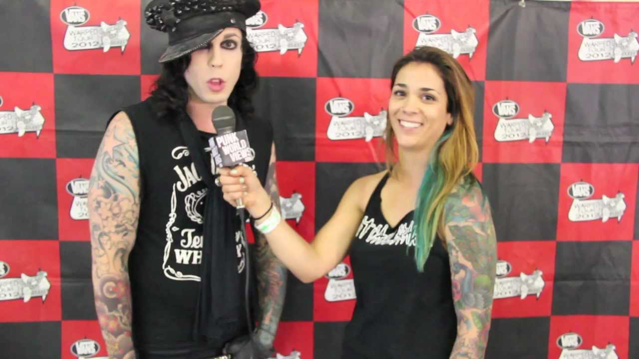 Talking Tattoos: Vampires Everywhere!