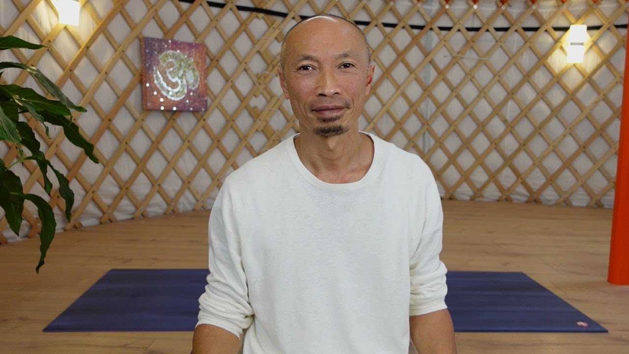 Invitation au Hatha Yoga selon la tradition Sivananda Cours D'essai Gratuit En Ligne