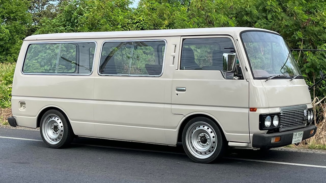 ชี้เป้ารถตู้คลาสสิค Nissan Urvan E23  185,000฿