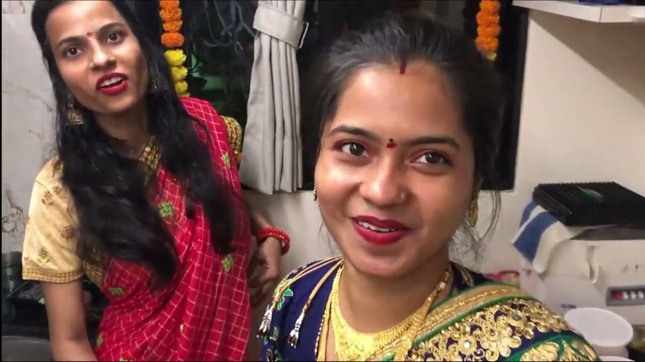 Diwali me bhi kisi ko Fhursat nahi hai | Happy Diwali ☺️ Vlog |