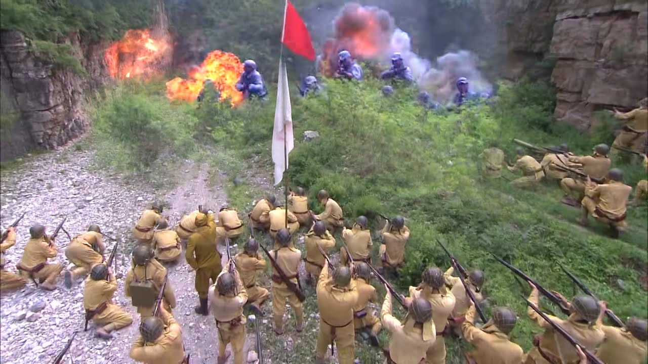 日軍進行火力偵查，沒想到草里真有伏兵，被打慘了！【抗日】