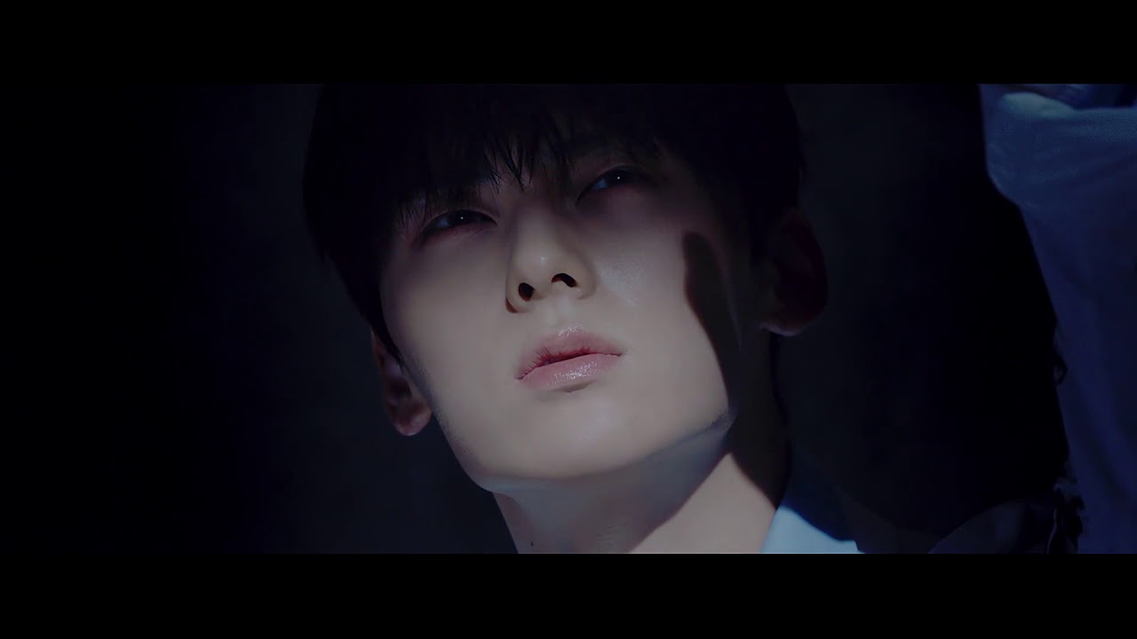 V LIVE Wanna One   켜줘Light MV