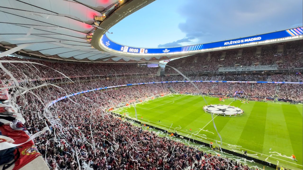 Toilet paper flying 🧻 Atl&eacute;tico Madrid vs. Arsenal London 🇪🇸🏴󠁧󠁢󠁥󠁮󠁧󠁿 Champions League Semifinal 2026