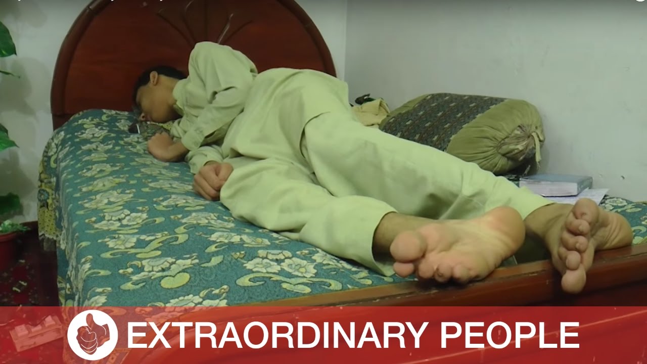 13yo Pakistani Boy Already 6'6" Tall