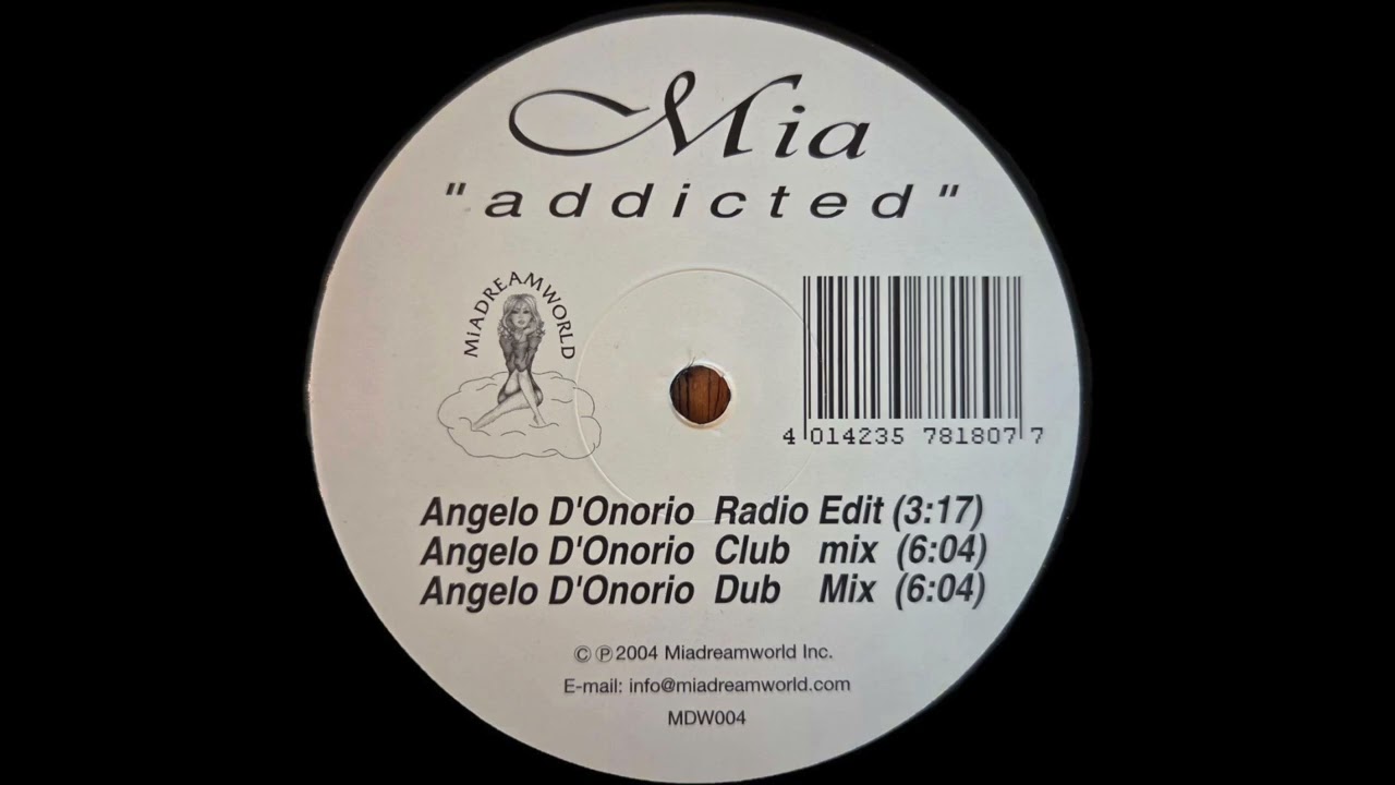 Mia – Addicted (Angelo D'Onorio Dub Mix) [MiaDreamworld]