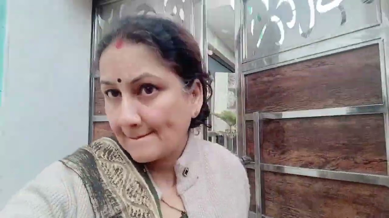 New gold jewellery aur bde dono baad gye salon #housewife #housewife #newvlog #funnyvlog  