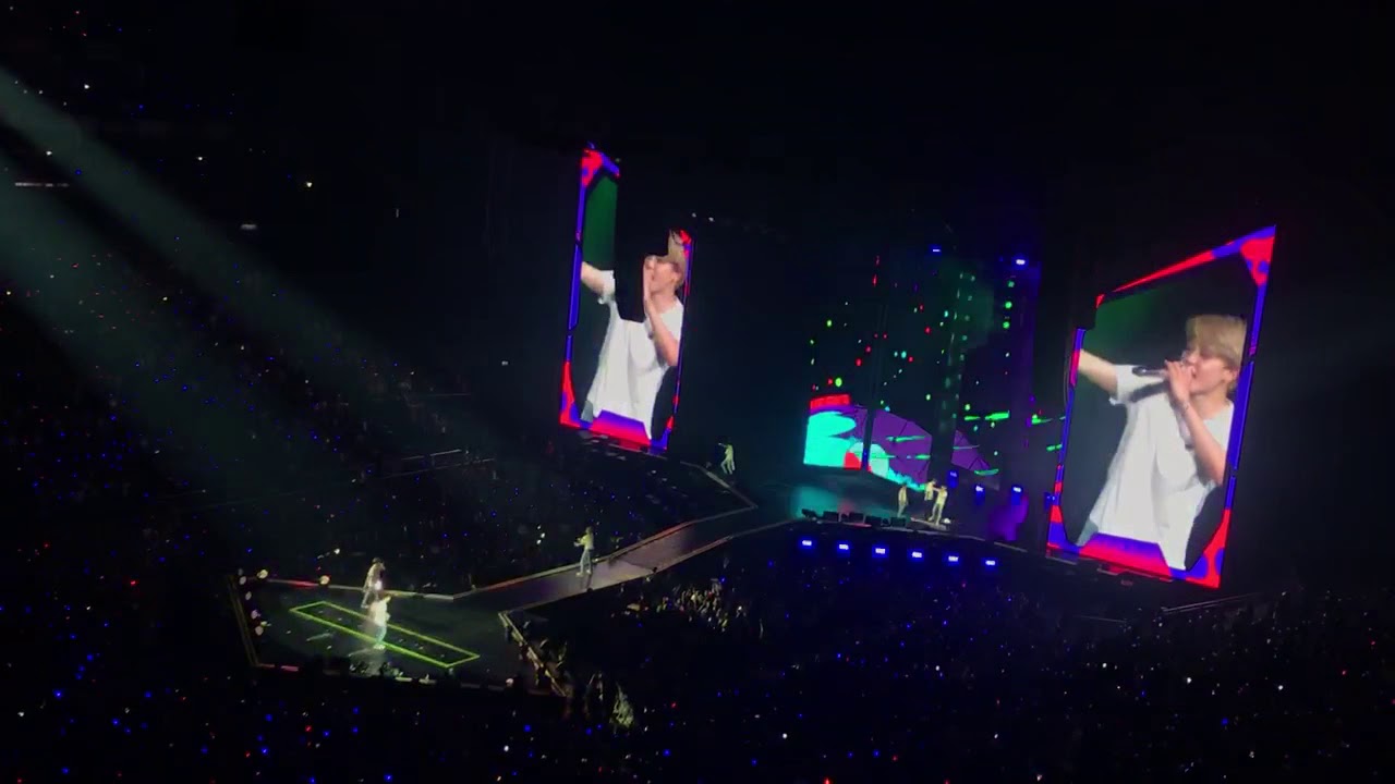 ANPANMAN || BTS World Tour: Love Yourself || O2 Arena London || 181009