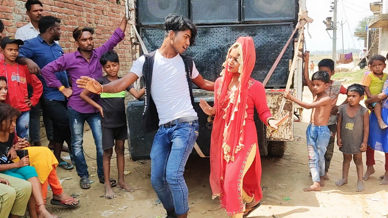 नाचा यह बालामुआ #khesari style मैं #विक्रम_डांसर archestra dance archestra wala gana