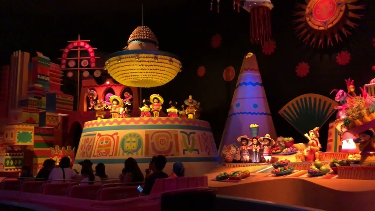Small World Disneyland｜迪士尼小小世界｜イッツ・ア・スモールワールド