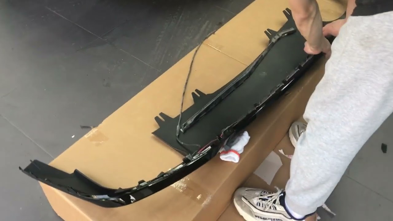 Audi A5 2022 changed to S5 rear diffuser with pipes.