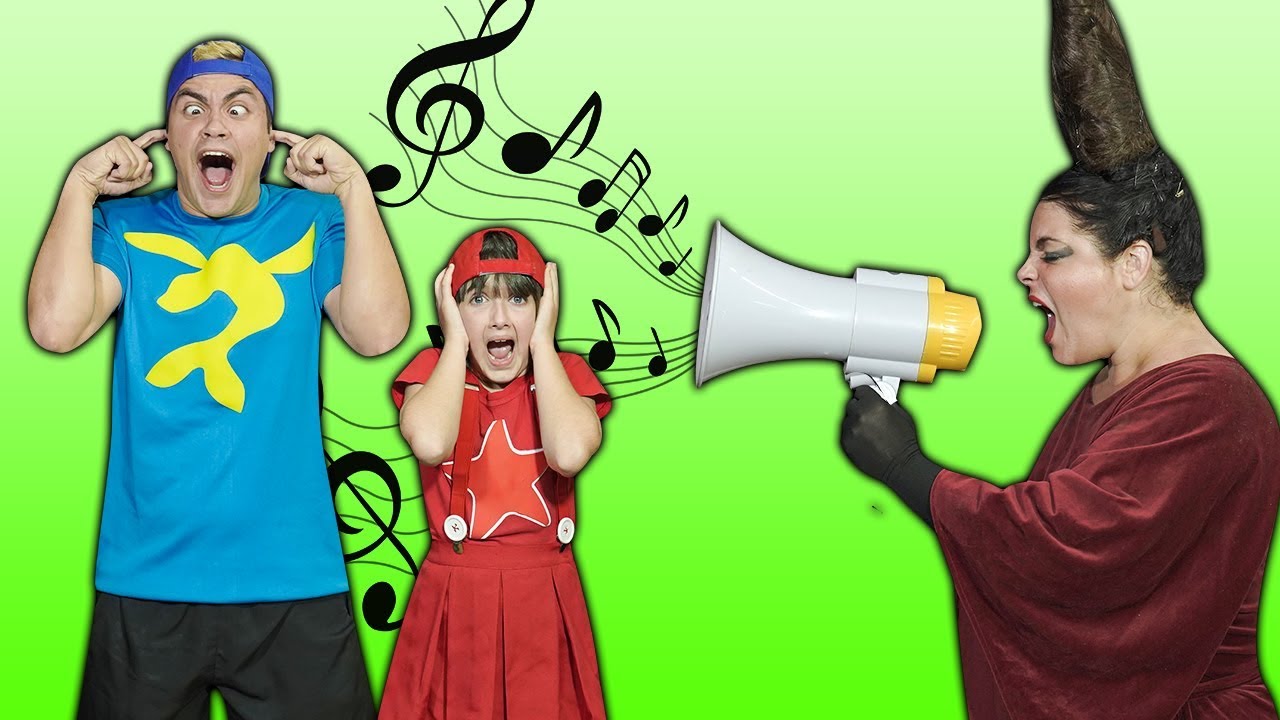 O MEGAFONE IMITADOR DE VOZ DA BRUXA PANDORA !!!