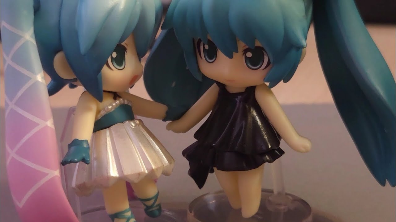 Deepsea Miku Petit & Micrystal Miku Petit + parts swap