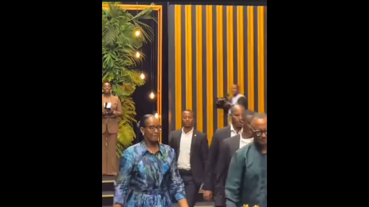 Ihere ijisho Madame Jeanette Kagame abyina mu Birori bisoza Umwaka.. Mama Rwanda🥰
