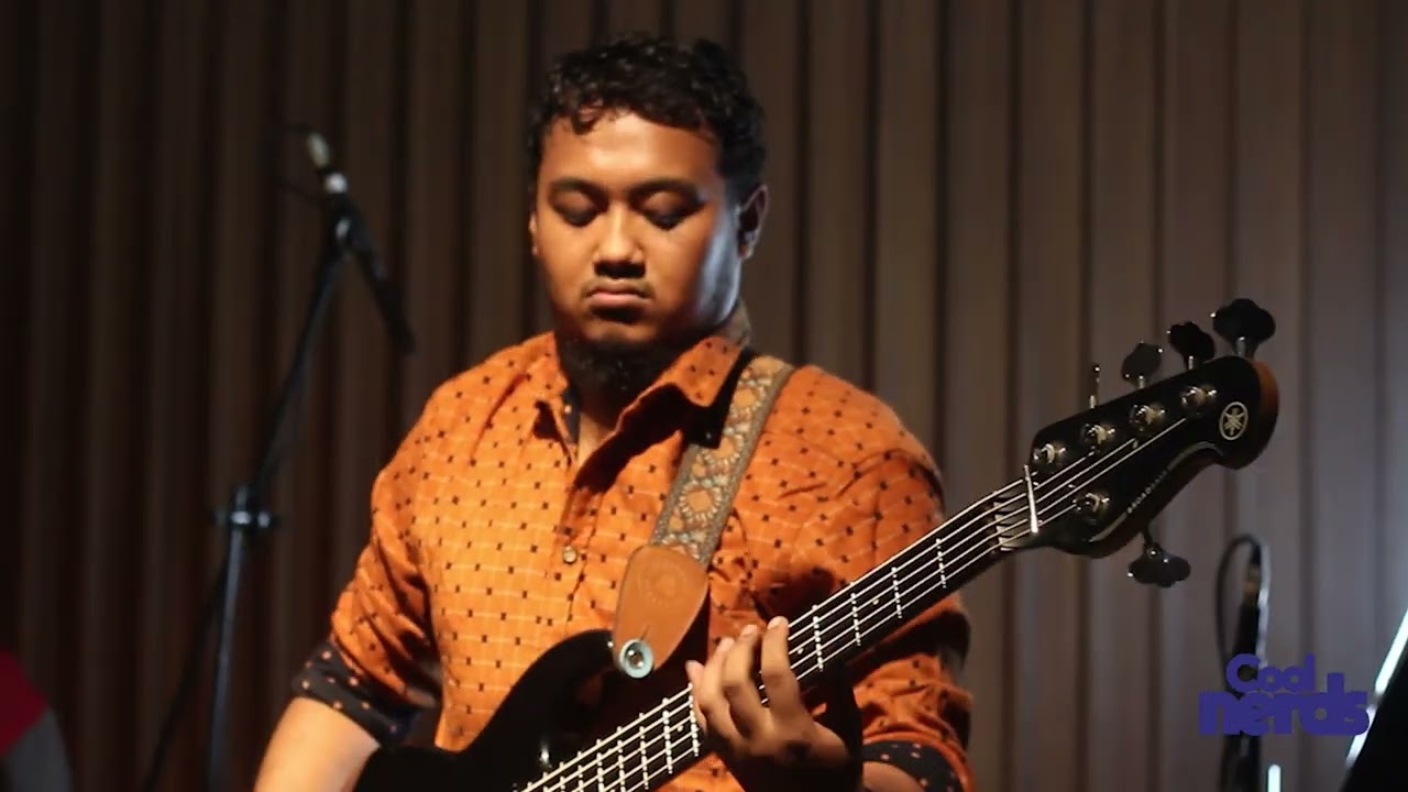 Positions - Ariana Grande | Cool Nerds Cover