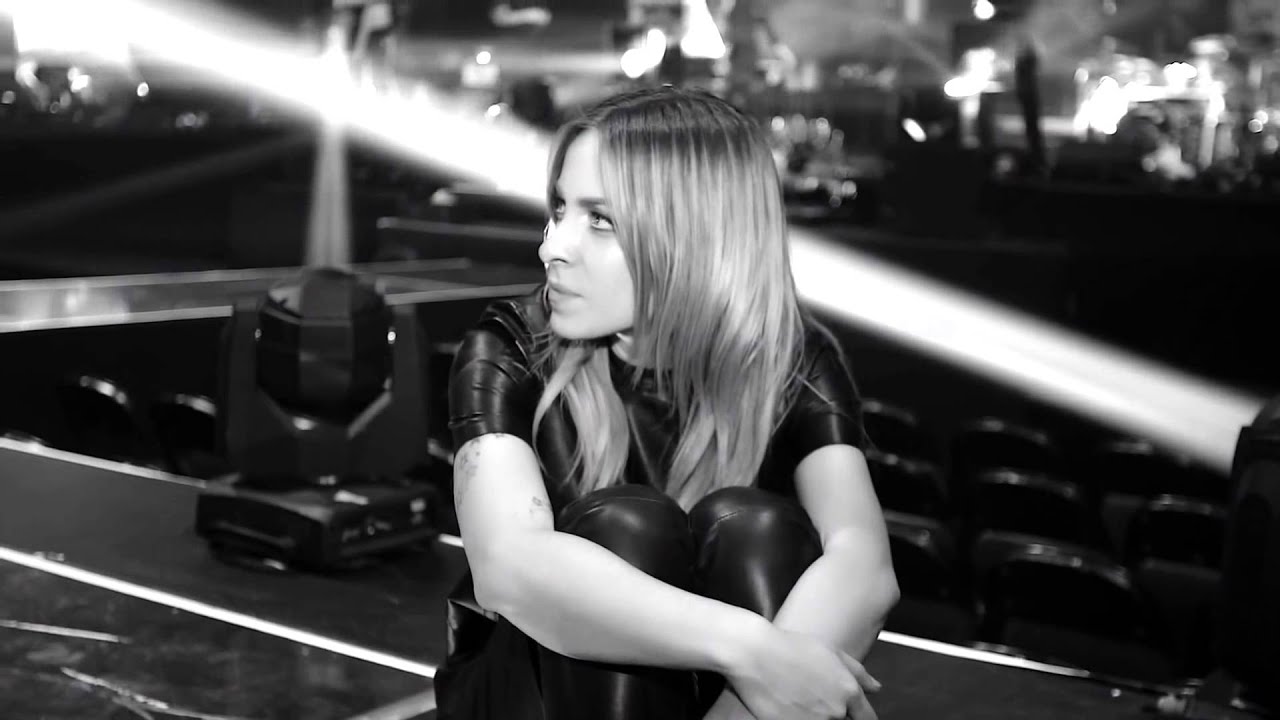 MARIE-MAI Live en concert - Traverser le Miroir - Bande-annonce