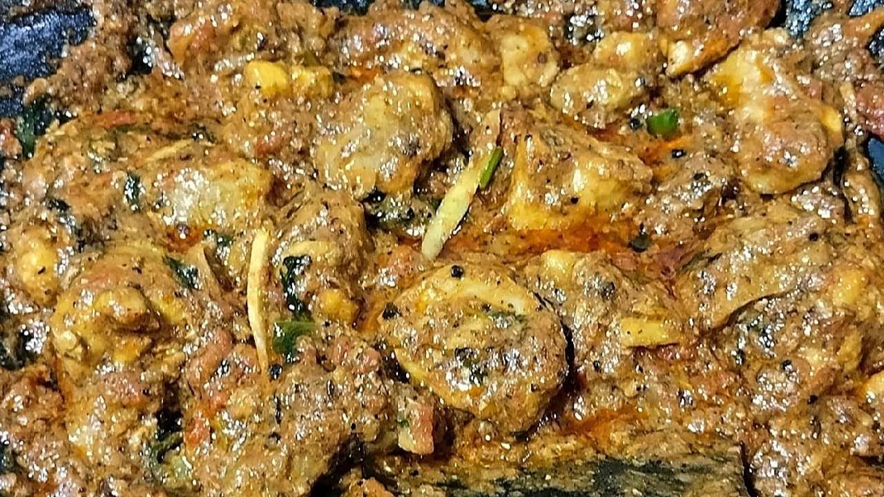 Restaurant Style Chicken Kali Mirch Karahi | Black Pepper Chicken Karahi Recipe | Urdu / Hindi