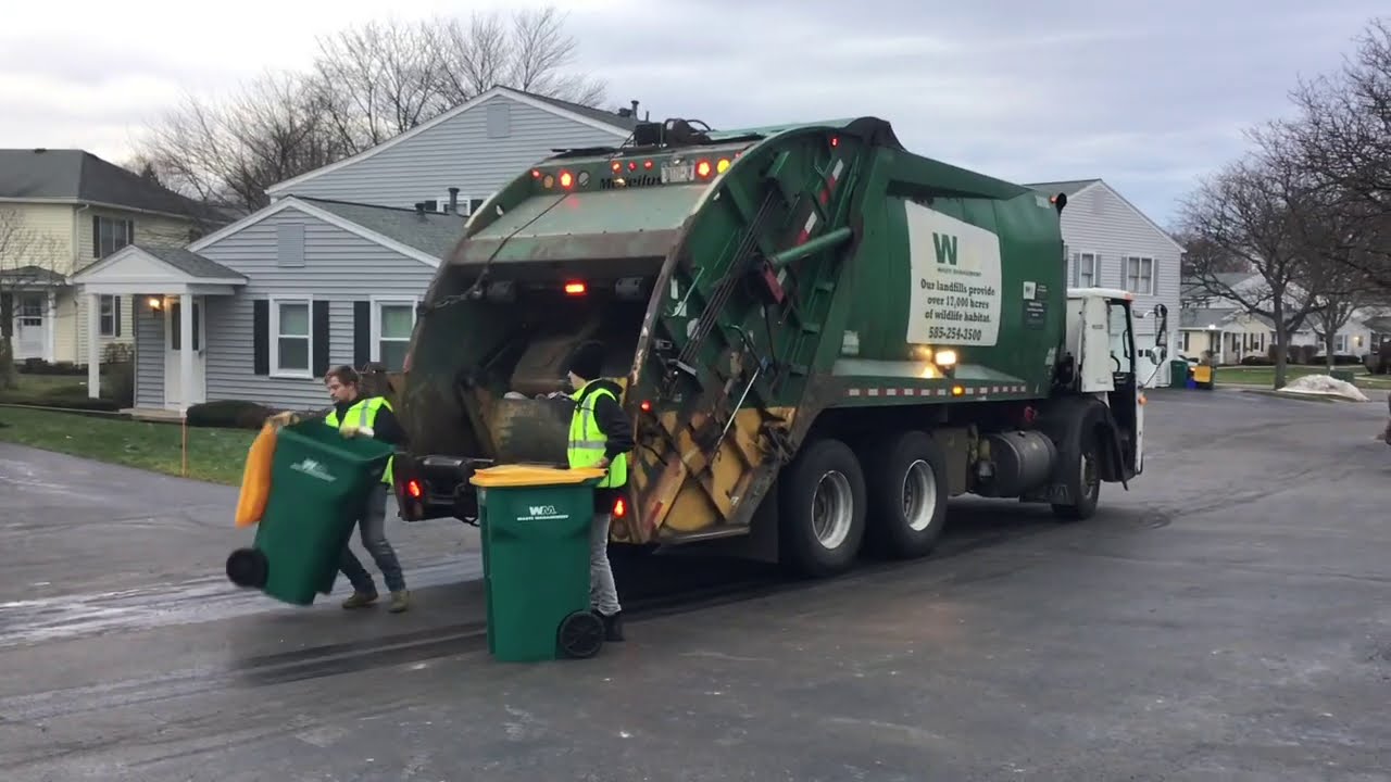 Helper in Training - Waste Management Mack LE McNeilus Rear Loader on Carted Recycling