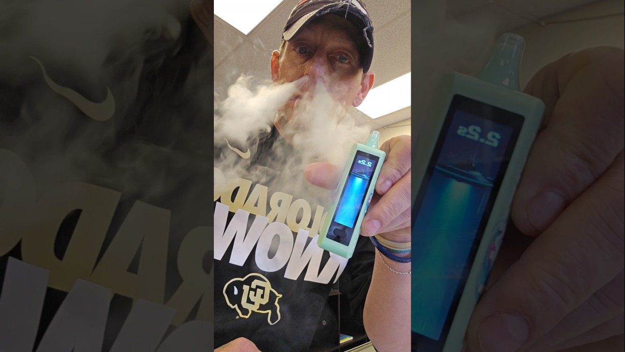 Lost Mary 20k peppermint! #vapelife #smallbusiness #review #vape #disposablevapepen 💨💨💪