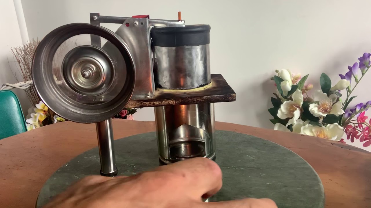 Tin can alpha walking beam stirling engine.