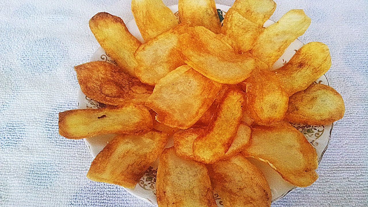 Chips evde hazirlanmasi.&Ccedil;ox asan ve tez.Чипсы готовим дома.