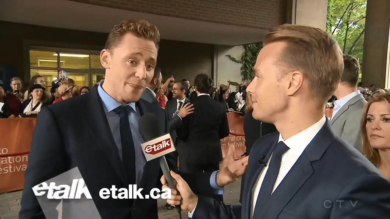 Tom Hiddleston and Elizabeth Olsen on the TIFF red carpet of ‘I Saw The Light’  - etalk