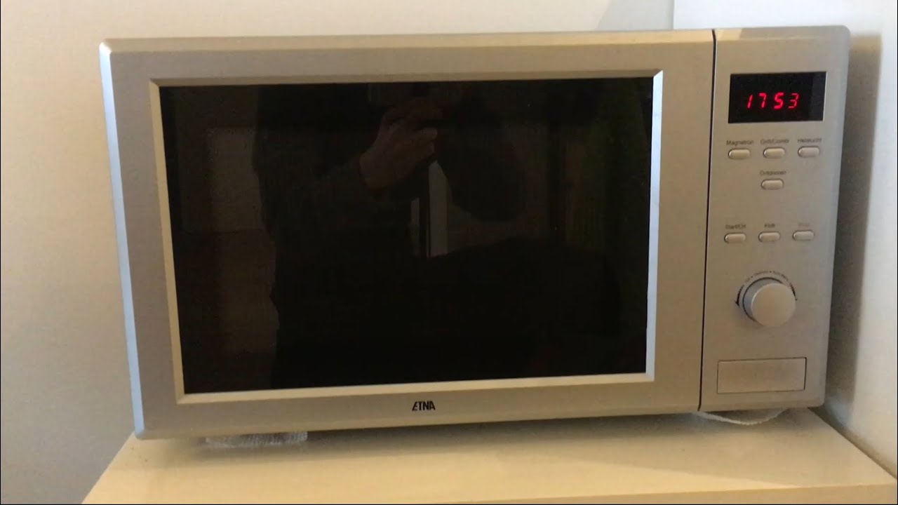Zo gebruik je de oven stand op een combi magnetronoven