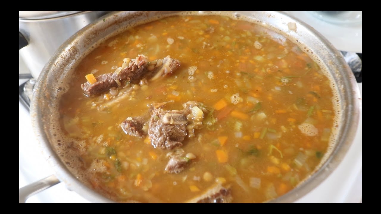 RICA SOPA DE LENTEJAS CON COSTILLAS DE RES! YUMMY!