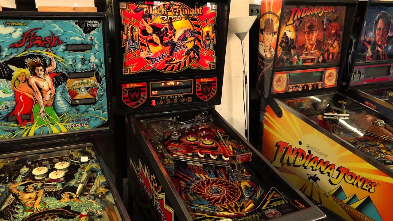 Black Knight 2000 (Williams, 1989) Flipper Pinball