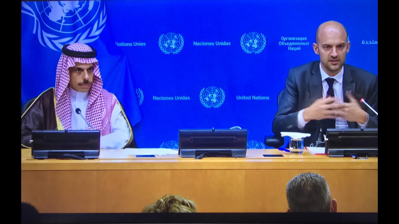 Press Conference France and Saudi Arabia's Foreign Ministers.