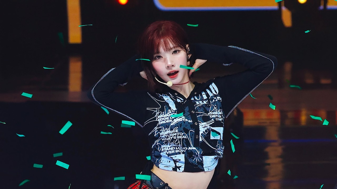 [4K] 260221 Hearts2Hearts Jiwoo Fancam 하츠투하츠 지우 '빨간맛’ 직캠 @ 2026 Hearts2Hearts FANMEETING