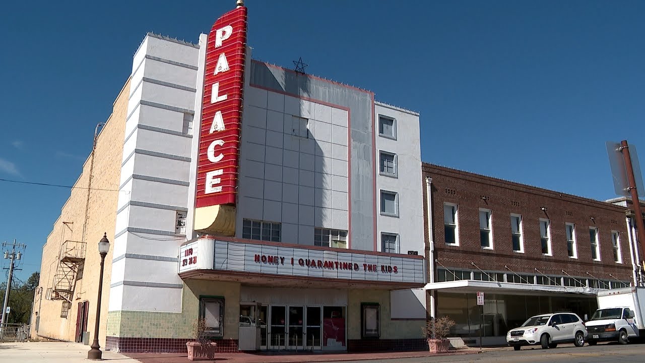 Ghost hunters say they have proof spirit of little girl haunts theatre in Seguin, Texas!