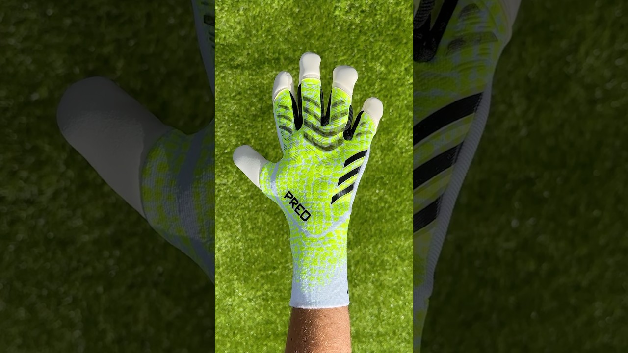 UNBOXING THE ADIDAS PREDATOR &rsquo;RADIANT BLAZE&rsquo; GLOVES 🔥