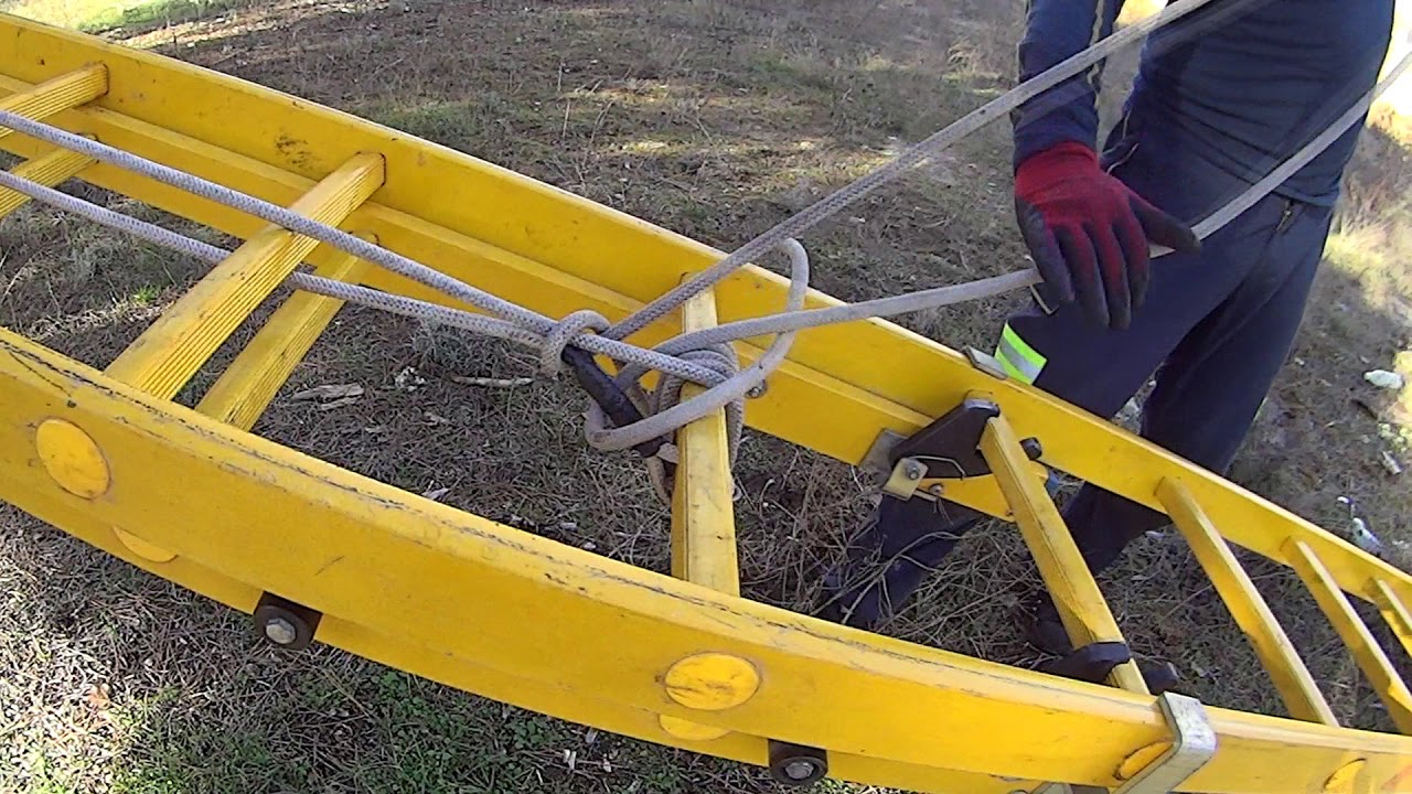 Practica con escalera manual. Asegurar con vientos