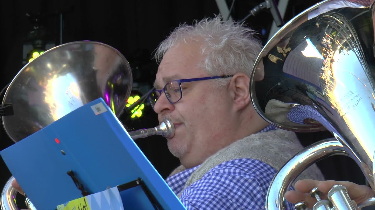 Oktoberfeest 2021 Sittard , Wiesnfest met Die (zu) Helle Kapelle .