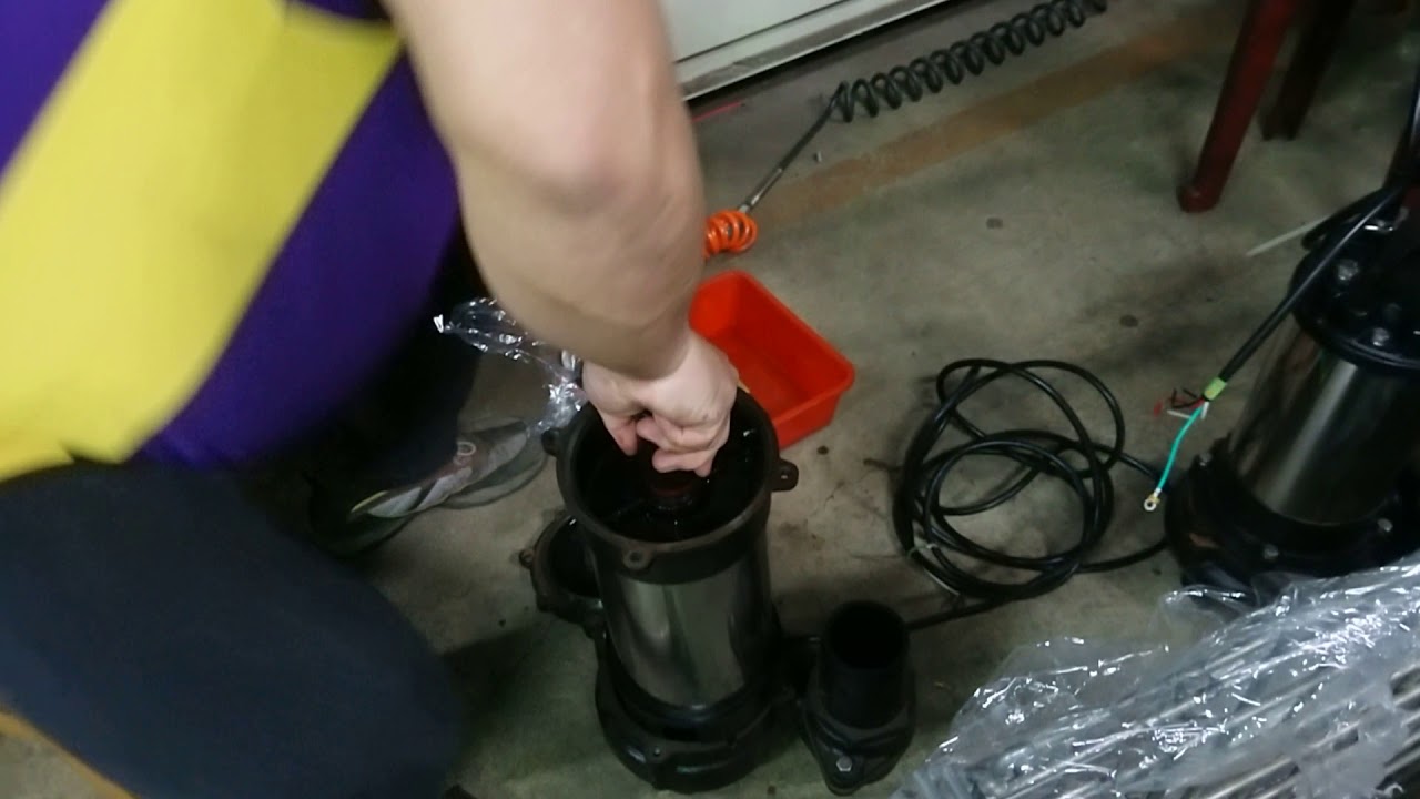 How to replace mechanical seal on submersible pumps?