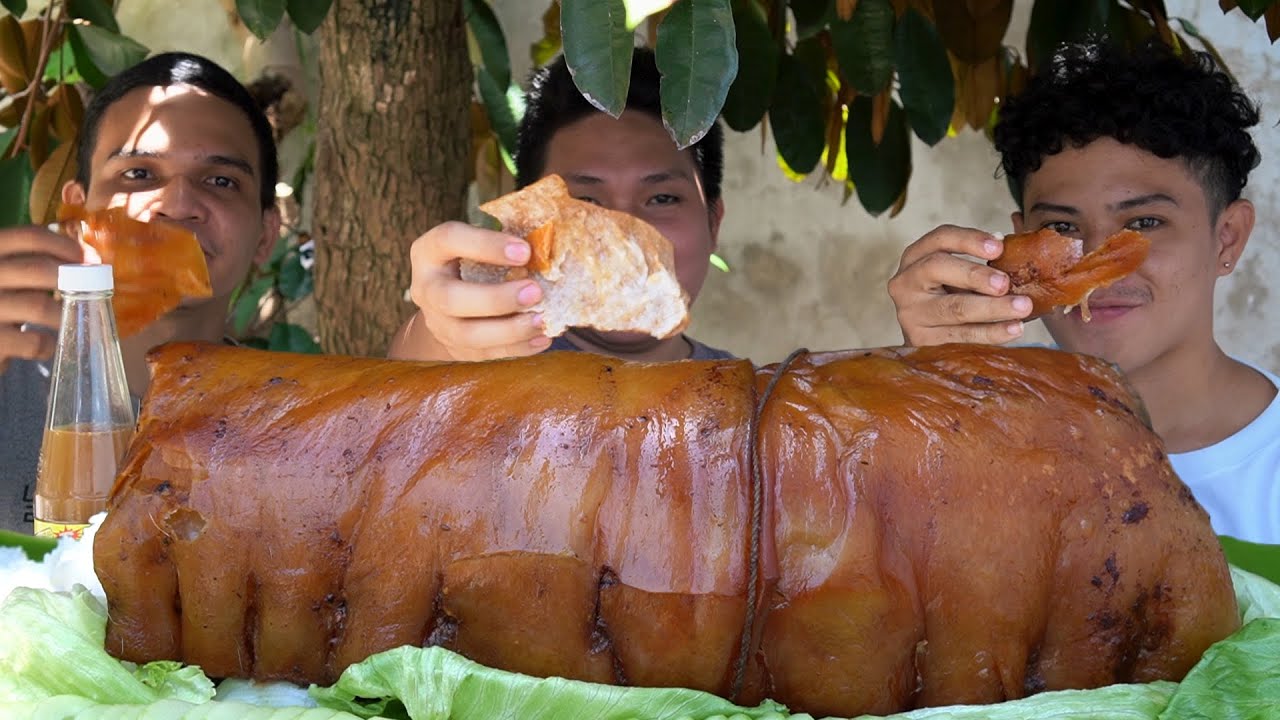 CEBU'S ORIGINAL LECHON BELLY (the Spicy Boneless Lechon) MUKBANG collab with @SharleneTierro