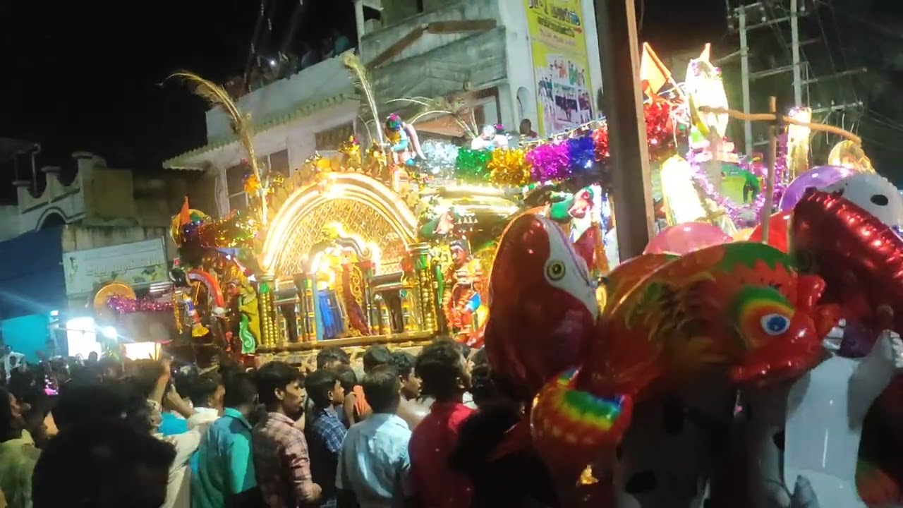 Ayyampettai சூலமங்கலம் பல்லக்கு அய்யம்பேட்டை பேருந்து நிலையம் வருதல்