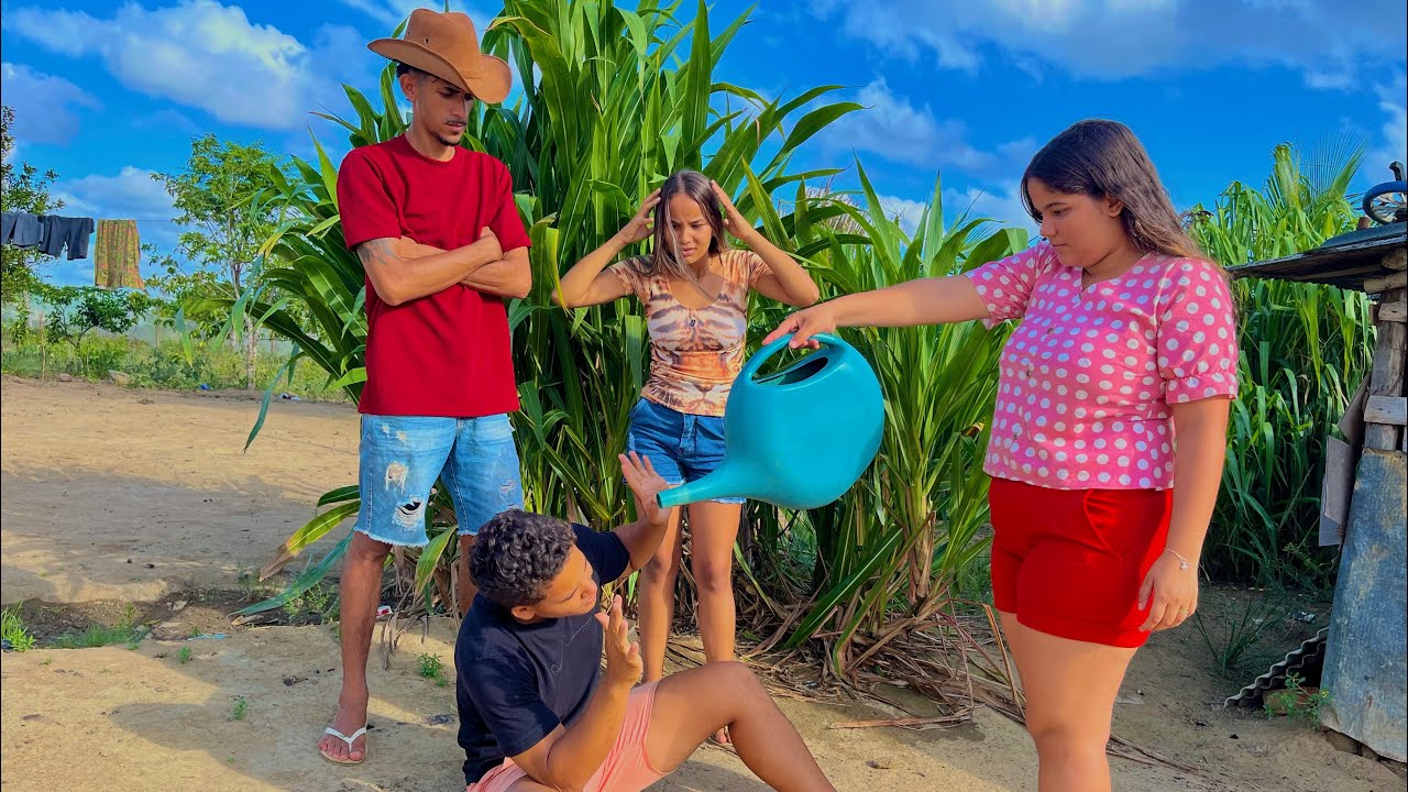 Mulher Humilha Mendigo… O Final Surpreende! 😱